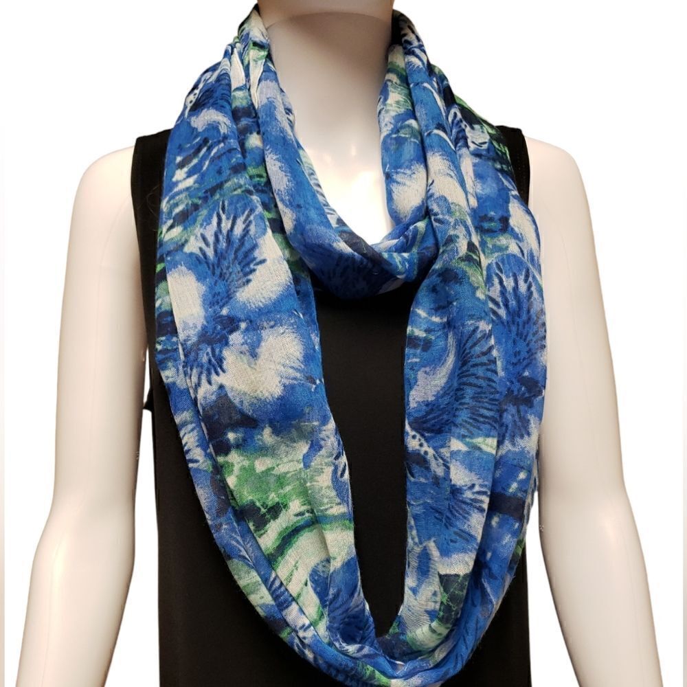 🌹INFINITY SCARF  - Picture 3 of 4